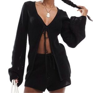 NWT 4th & Reckless Beach Crochet Tie Front Flare Sleeve Top in Black - Size 4